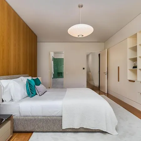 Luxe - Rooftop Pool Lägenhet *