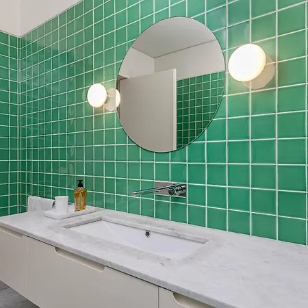 Luxe - Rooftop Pool Lägenhet *