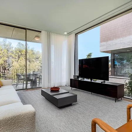 Daire Luxe - Rooftop Pool *