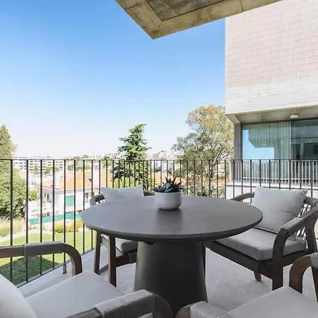 Daire Luxe - Rooftop Pool *